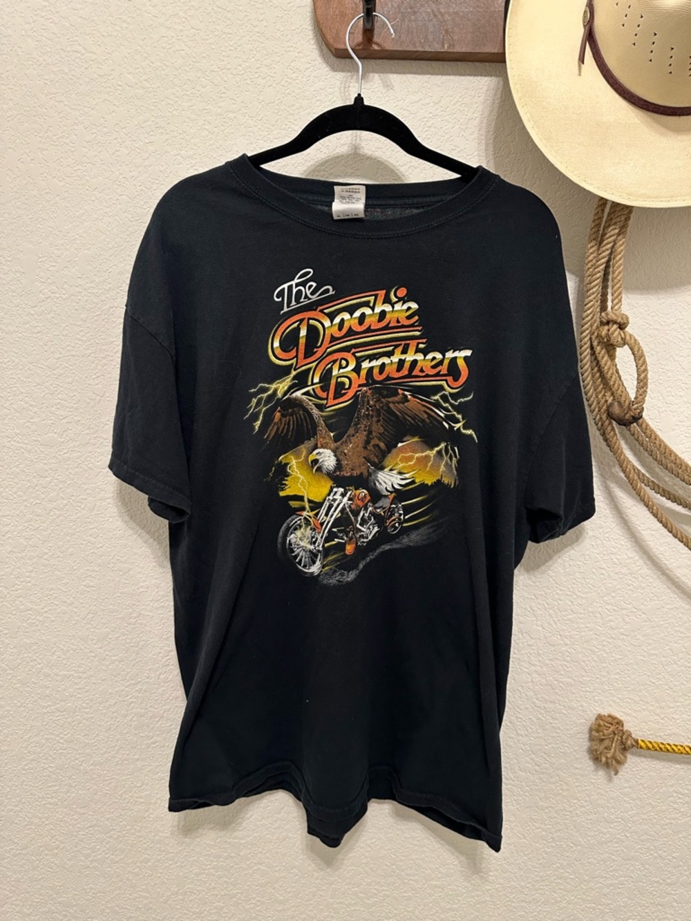 Gildan Black Doobie Brothers Eagle Motorcycle T-Shirt